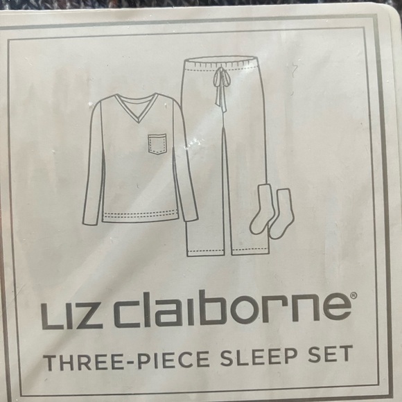 Liz Claiborne 3 Piece Sleep Set XL Pajamas - Picture 2 of 4